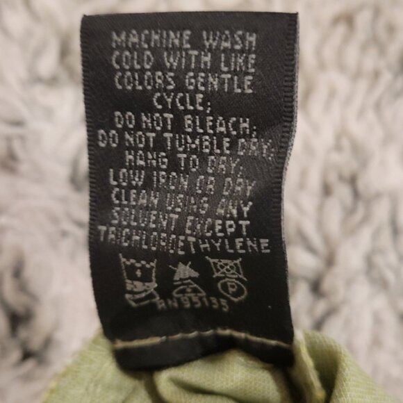 Lafayette 148 Size 4 Classic Pastel Green Stretch Preppy Cuffed Tapered Capris - Picture 4 of 10